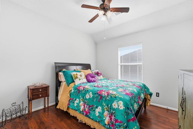 3803 Heritage Colony Drive, Missouri City, TX 77459