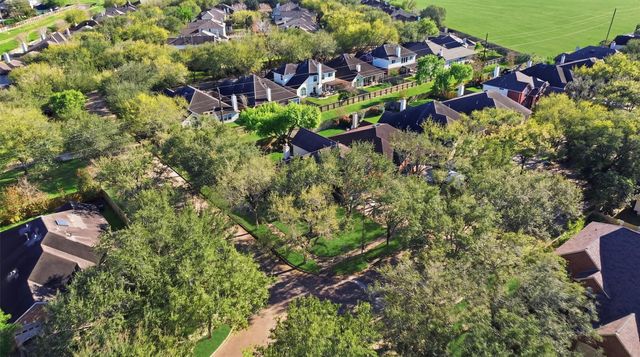 3803 Heritage Colony Drive, Missouri City, TX 77459