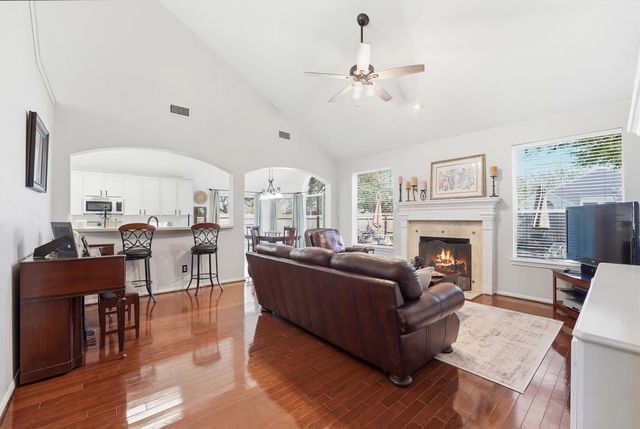 3803 Heritage Colony Drive, Missouri City, TX 77459