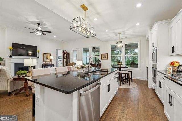 103 Rabun Court, Hoschton, GA 30548