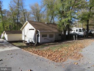 79-8/9/10 DETOUR ROAD, Falling Waters, WV 25419