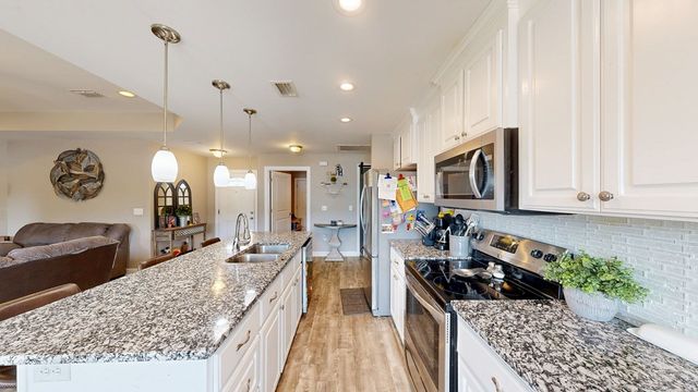 185 Mccallister Road, Slocomb, AL 36375