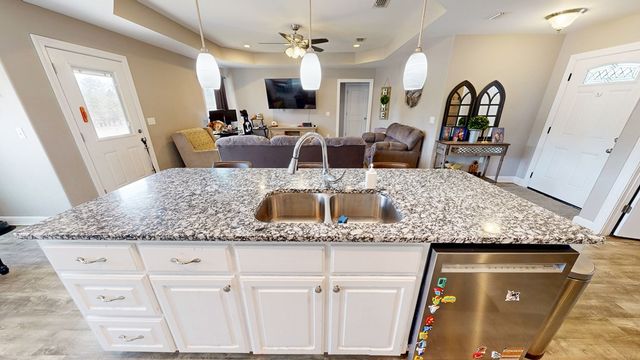 185 Mccallister Road, Slocomb, AL 36375