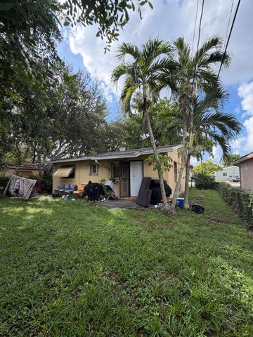 2605 NW 14TH Street, Fort Lauderdale, FL 33311