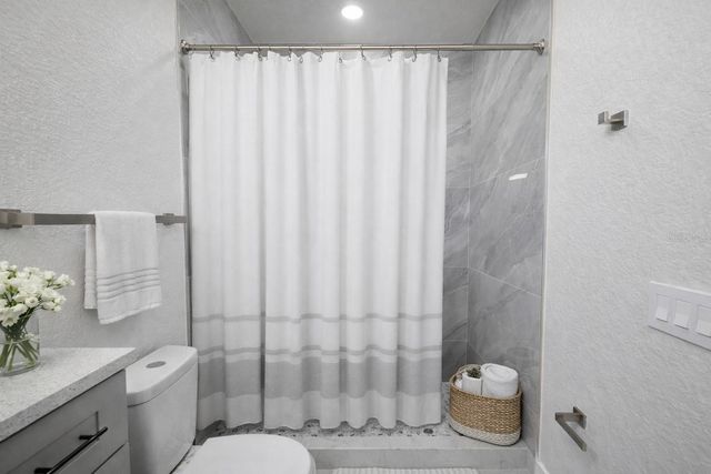 2423 MILTON AVENUE S, Lehigh Acres, FL 33973