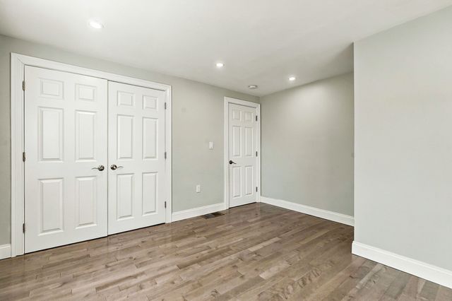 47 Rosedale Rd, Watertown, MA 02472
