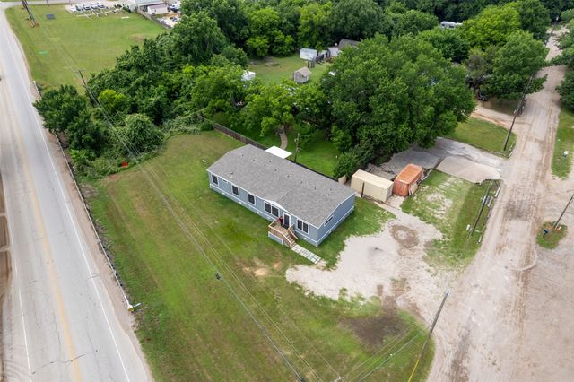101 Syble Jean Drive, Burleson, TX 76028