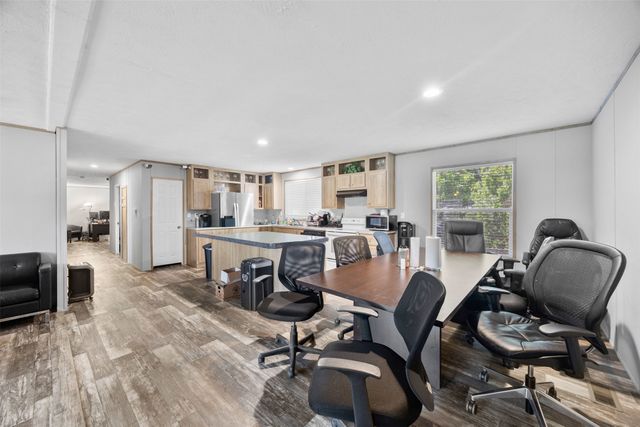 101 Syble Jean Drive, Burleson, TX 76028