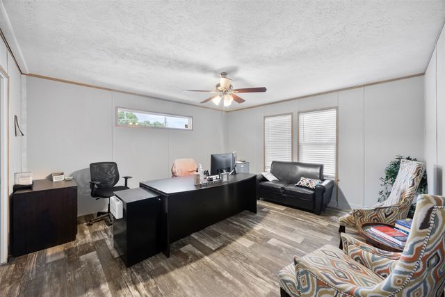 101 Syble Jean Drive, Burleson, TX 76028