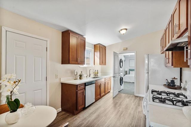 1664 Tulane Avenue, East Palo Alto, CA 94303