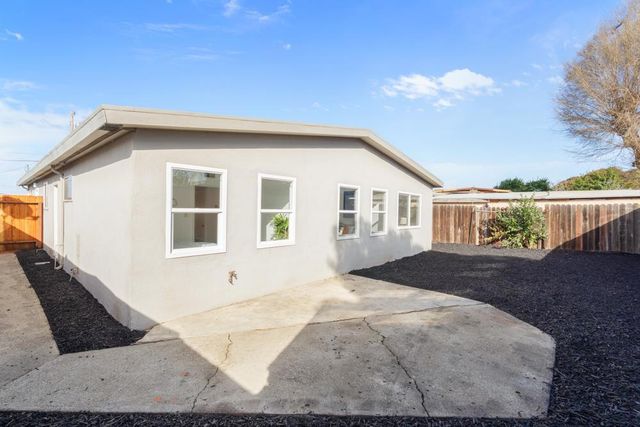 1664 Tulane Avenue, East Palo Alto, CA 94303