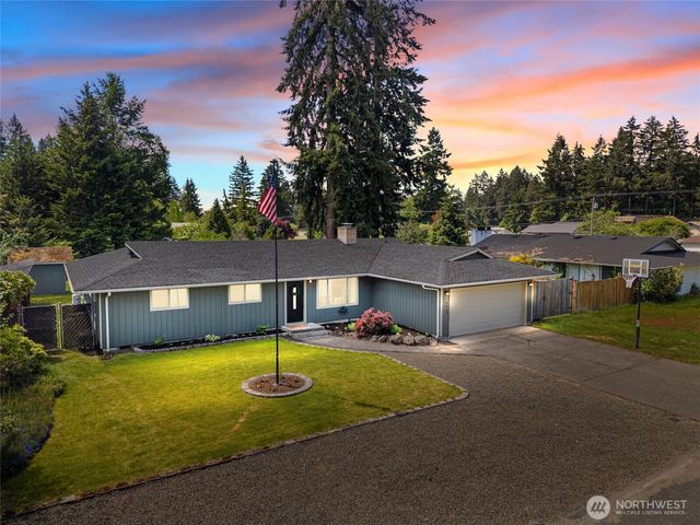 6813 5th Way SE, Lacey, WA 98503
