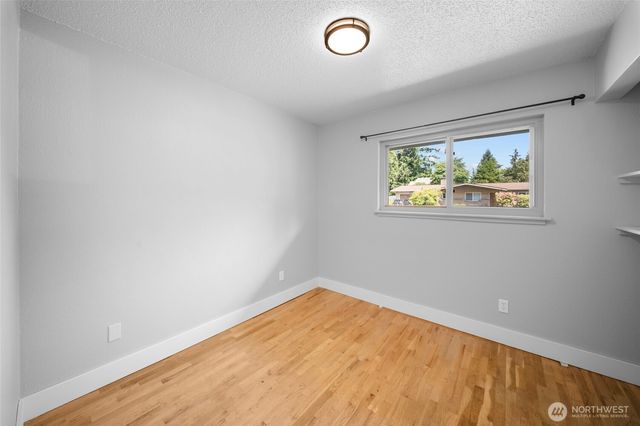 6813 5th Way SE, Lacey, WA 98503