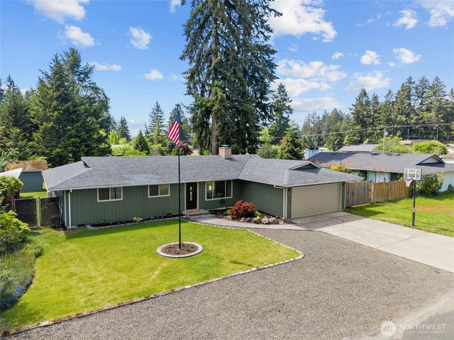 6813 5th Way SE, Lacey, WA 98503