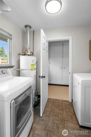 6813 5th Way SE, Lacey, WA 98503