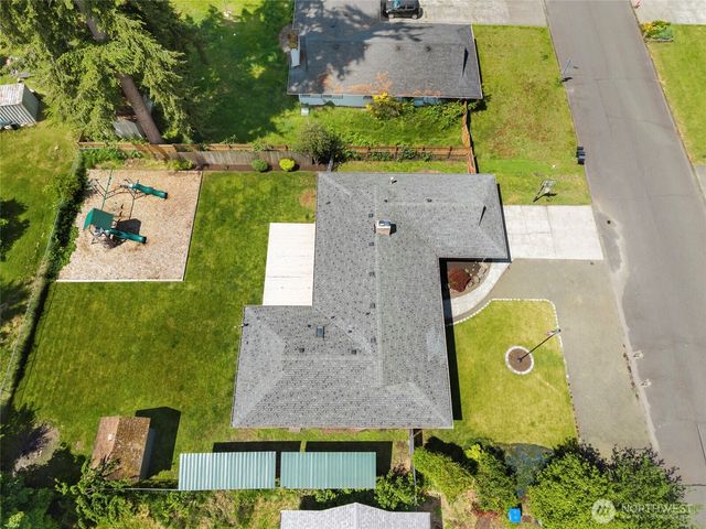 6813 5th Way SE, Lacey, WA 98503