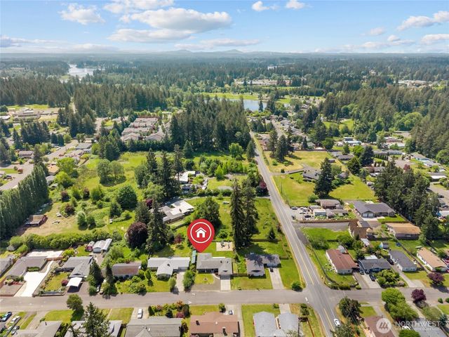6813 5th Way SE, Lacey, WA 98503