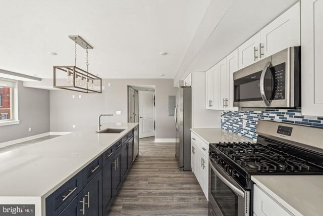 1900-02 N 4TH ST, Philadelphia, PA 19122