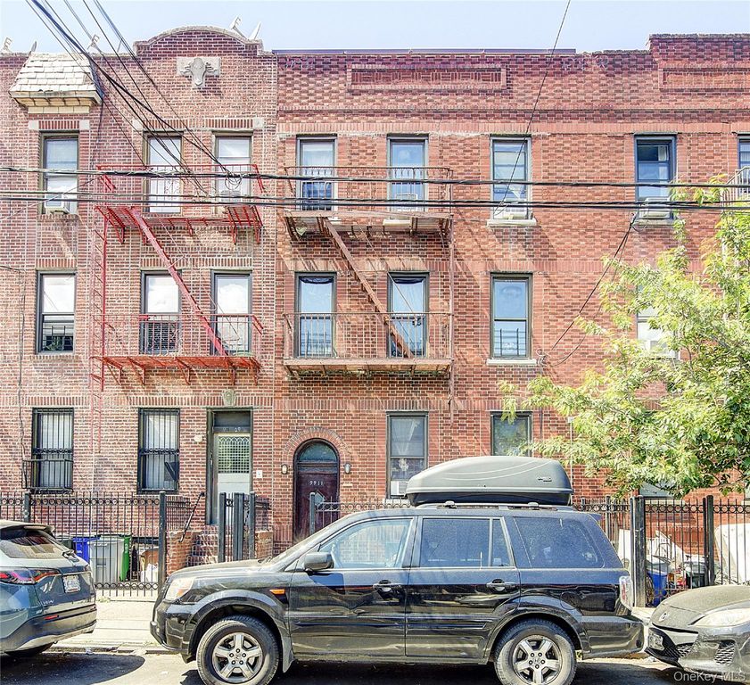 99-11 42 Avenue, Corona, NY 11368