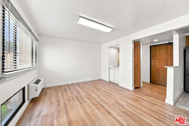435 S Virgil Avenue 208, Los Angeles, CA 90020