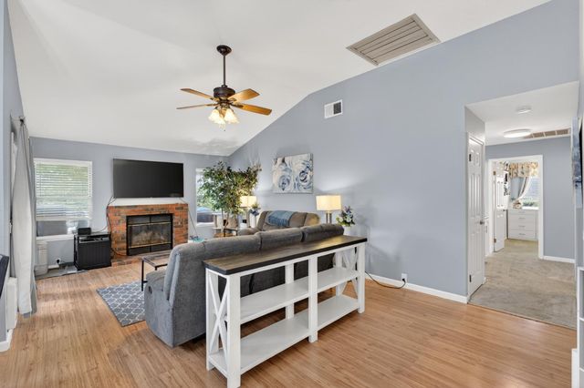 5609 Laguna Quail Way, Elk Grove, CA 95758