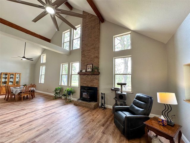 380 Woodlands DR, Bastrop, TX 78602