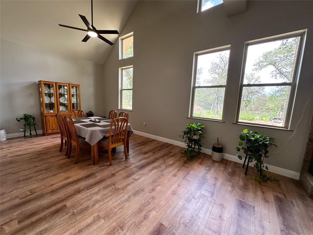 380 Woodlands DR, Bastrop, TX 78602
