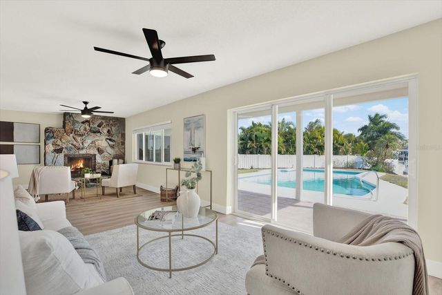 11628 GROVE STREET, Seminole, FL 33772