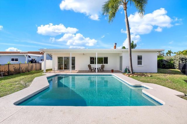 11628 GROVE STREET, Seminole, FL 33772