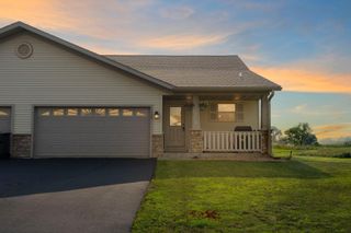 1725 Ponderosa Lane, New Richmond, WI 54017