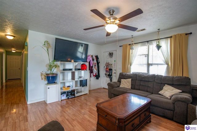 609 Moore Drive, Elizabethtown, KY 42701