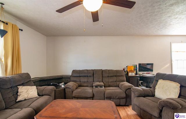 609 Moore Drive, Elizabethtown, KY 42701