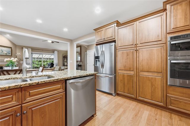 303 Torrey Pine Dr, Adams Twp, PA 16046