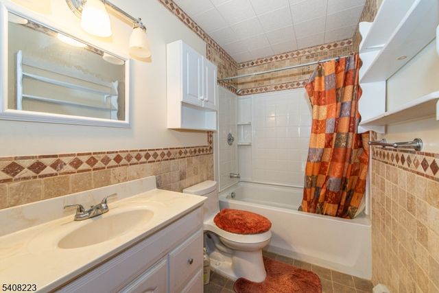 643 County Rd 517, Vernon Twp., NJ 07461