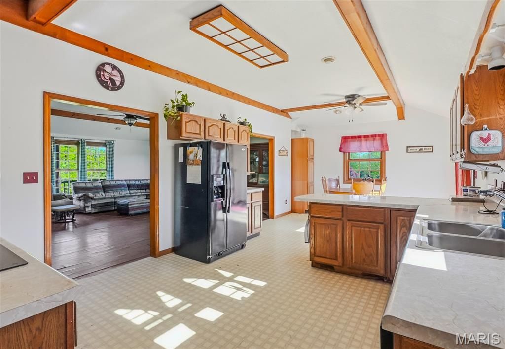 Image 1 of property listing at 8700 N Hartley Road, Hallsville, MO 65255