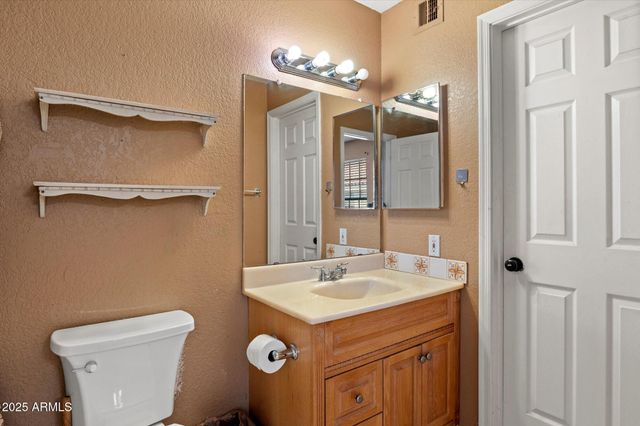 2333 E SOUTHERN Avenue 2080, Tempe, AZ 85282