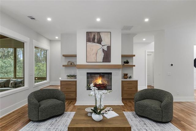 342 Valley Green Drive NE, Atlanta, GA 30342