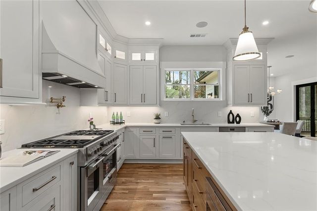 342 Valley Green Drive NE, Atlanta, GA 30342