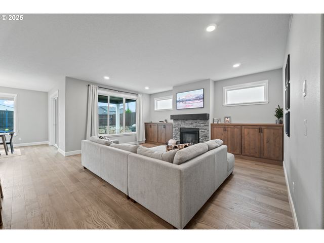4342 S 16TH Way, Ridgefield, WA 98642