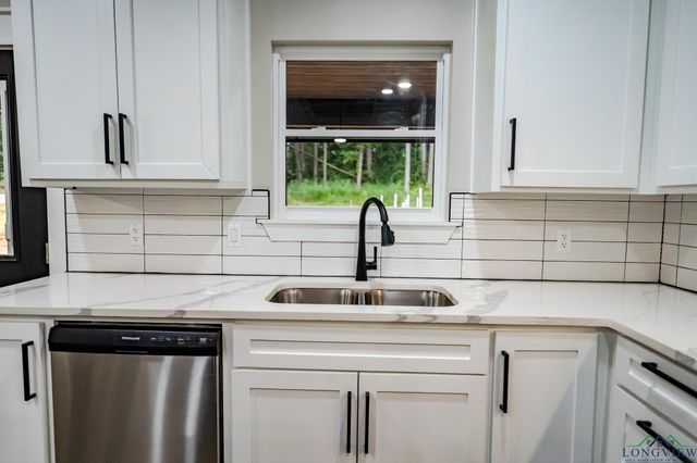 1000 Millie St., Longview, TX 75602