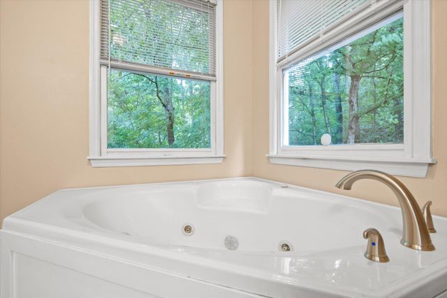 1668 Flagstone Point, NW, Cleveland, TN 37312