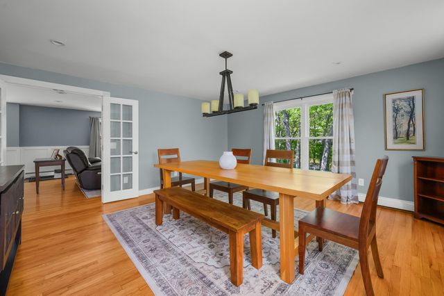 284 Bragg's Lane, Barnstable, MA 02630