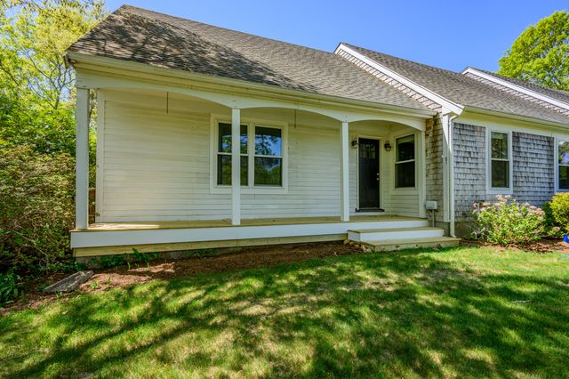 284 Bragg's Lane, Barnstable, MA 02630