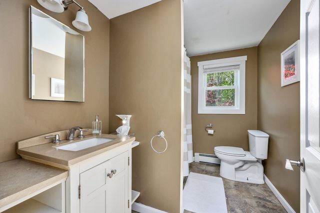 284 Bragg's Lane, Barnstable, MA 02630