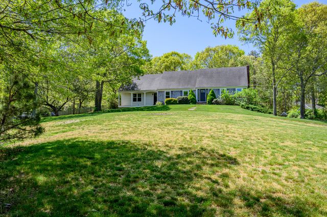 284 Bragg's Lane, Barnstable, MA 02630