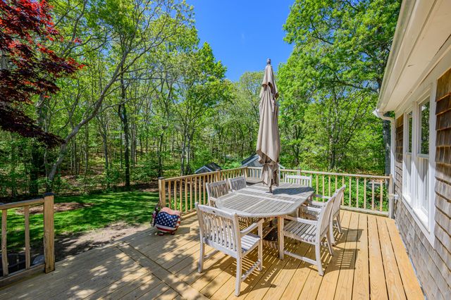 284 Bragg's Lane, Barnstable, MA 02630