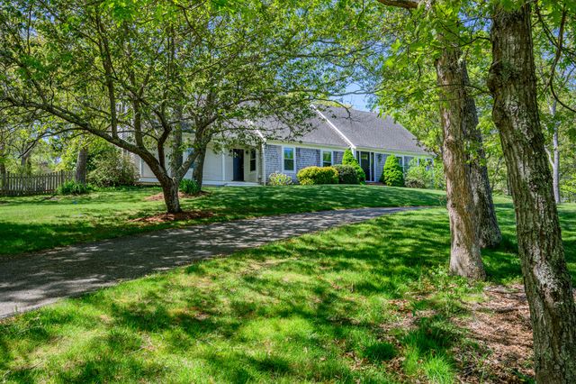 284 Bragg's Lane, Barnstable, MA 02630