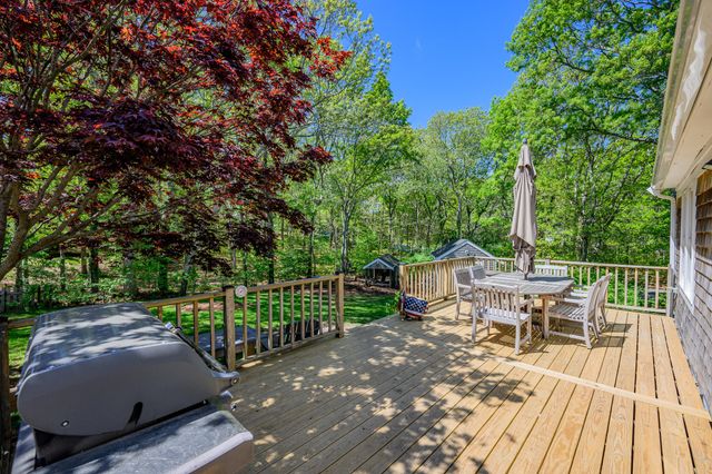 284 Bragg's Lane, Barnstable, MA 02630