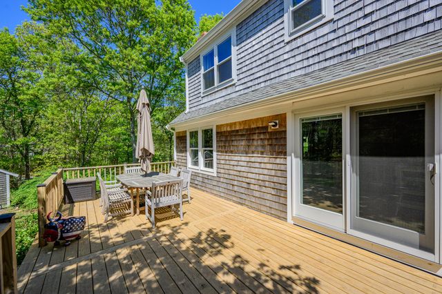 284 Bragg's Lane, Barnstable, MA 02630