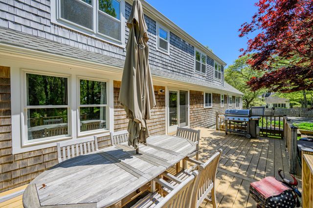 284 Bragg's Lane, Barnstable, MA 02630